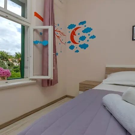 Montana, Town Centre 马卡尔斯卡